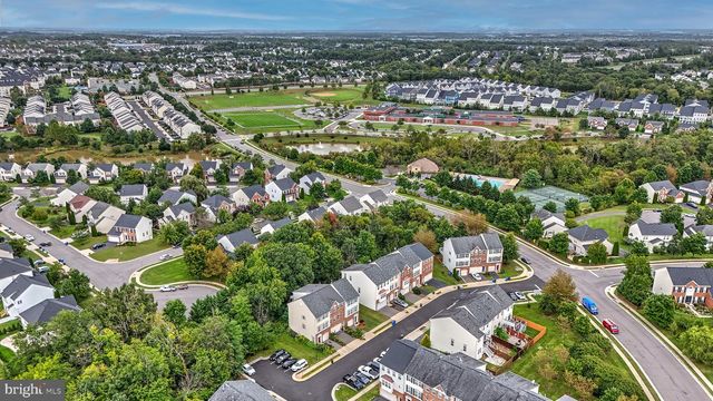 41748 CYNTHIA TER, Aldie, VA 20105