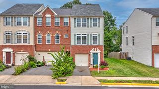 41748 CYNTHIA TER, Aldie, VA 20105