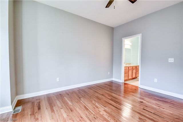 1425 Lindazzo Avenue, Cleveland, OH 44114