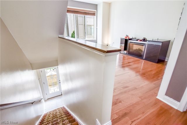 1425 Lindazzo Avenue, Cleveland, OH 44114