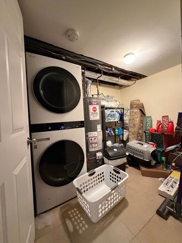 27 Essex St 1, Cambridge, MA 02139