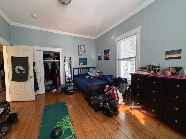 27 Essex St 1, Cambridge, MA 02139