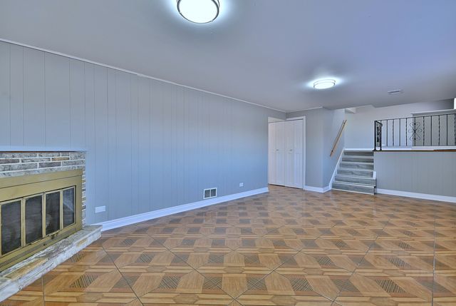 14201 Maryland Avenue, Dolton, IL 60419