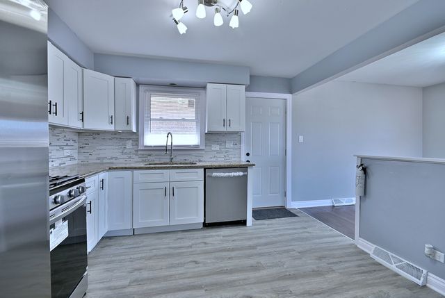 14201 Maryland Avenue, Dolton, IL 60419