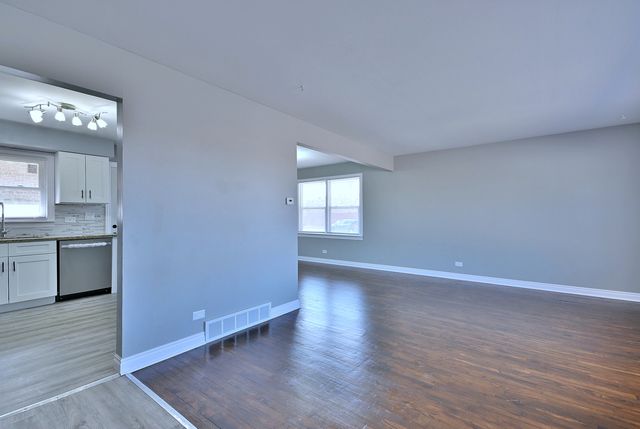 14201 Maryland Avenue, Dolton, IL 60419