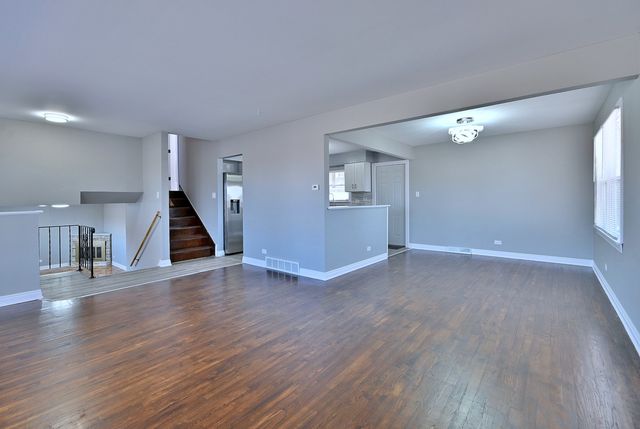 14201 Maryland Avenue, Dolton, IL 60419