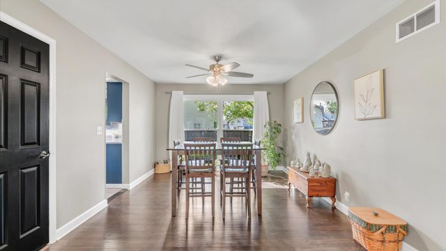 2900 27th Street, Rock Island, IL 61201