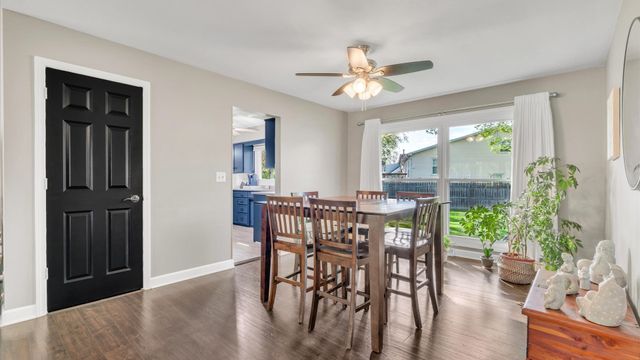 2900 27th Street, Rock Island, IL 61201