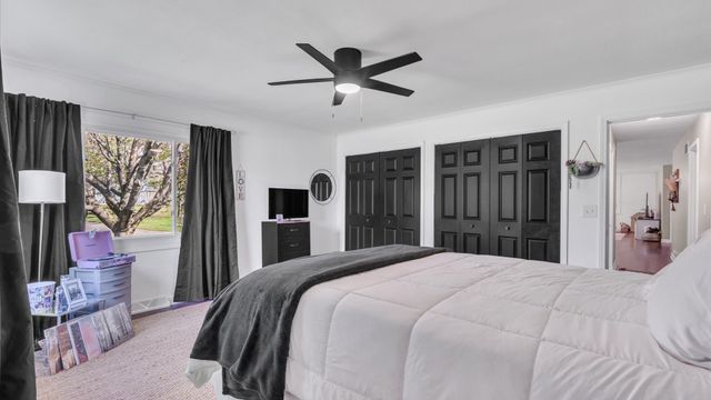2900 27th Street, Rock Island, IL 61201