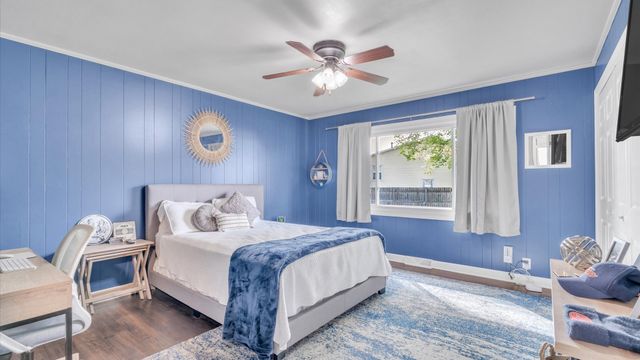 2900 27th Street, Rock Island, IL 61201