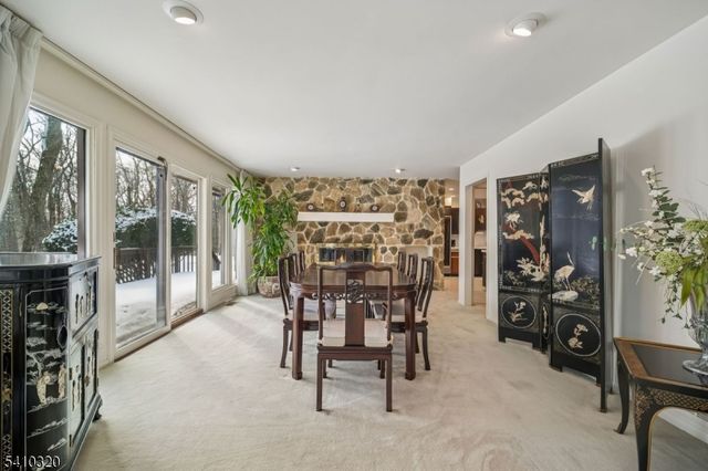 137 High Oaks Dr, Warren Twp., NJ 07059