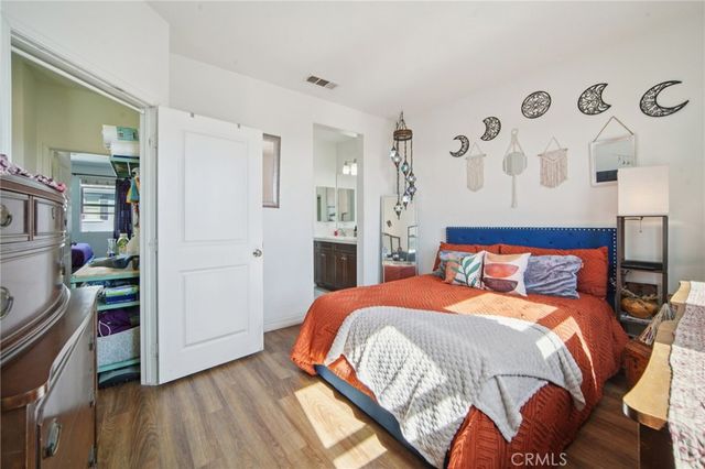 2997 E Pacific Coast Highway, Signal Hill, CA 90755