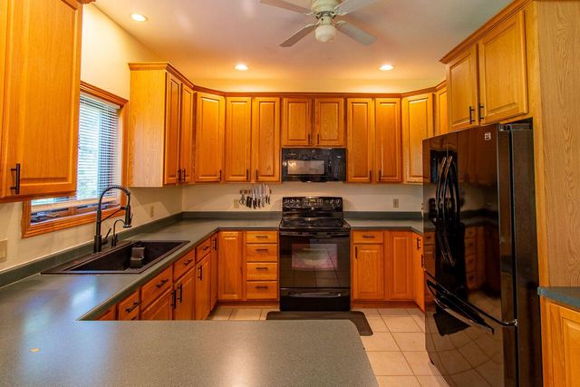 1240 N Water STREET, Watertown, WI 53098