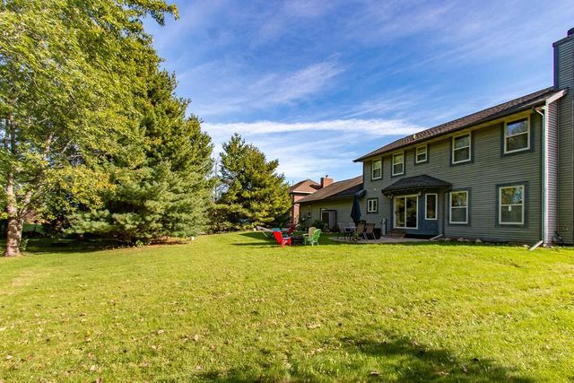 1240 N Water STREET, Watertown, WI 53098