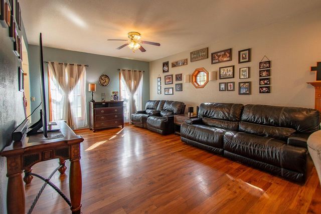 1240 N Water STREET, Watertown, WI 53098