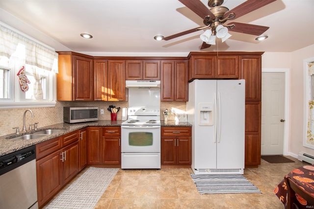 405 Miner Road, Avilla, IN 46710