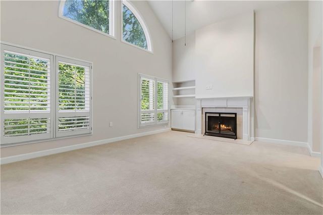 3475 OAK VALLEY RD. NE 140, Atlanta, GA 30326