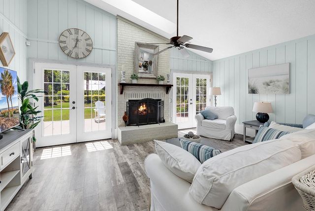 116 Heron Way, Pawleys Island, SC 29585