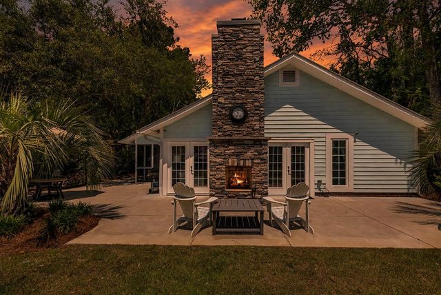 116 Heron Way, Pawleys Island, SC 29585