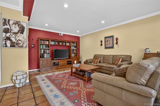 38 McCulloch Drive, Dix Hills, NY 11746