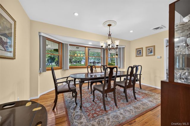 38 McCulloch Drive, Dix Hills, NY 11746