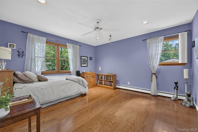 38 McCulloch Drive, Dix Hills, NY 11746