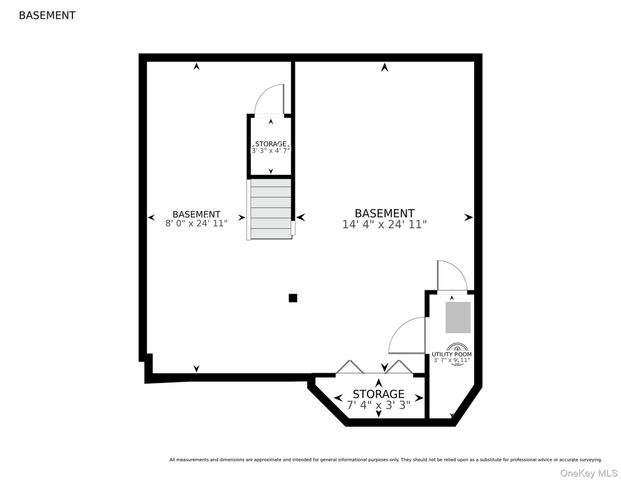 38 McCulloch Drive, Dix Hills, NY 11746