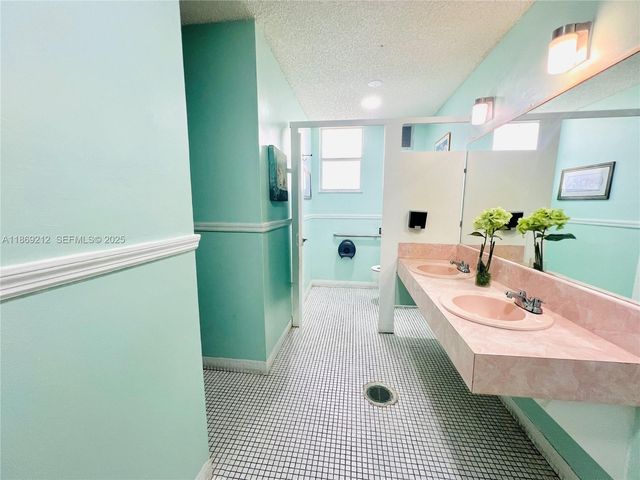 1820 SW 81st Avenue 3405, North Lauderdale, FL 33068