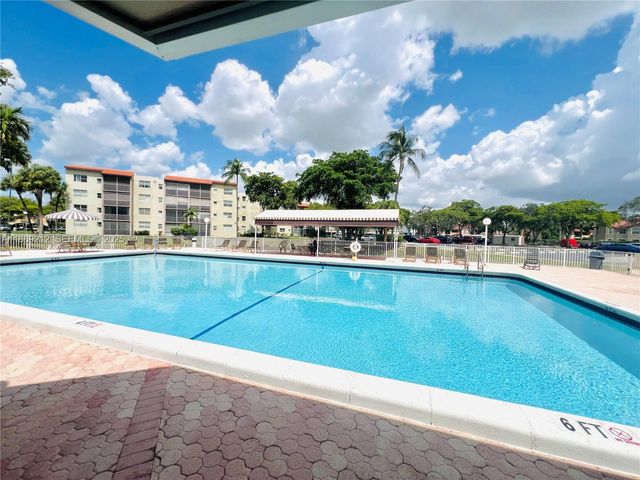 1820 SW 81st Avenue 3405, North Lauderdale, FL 33068