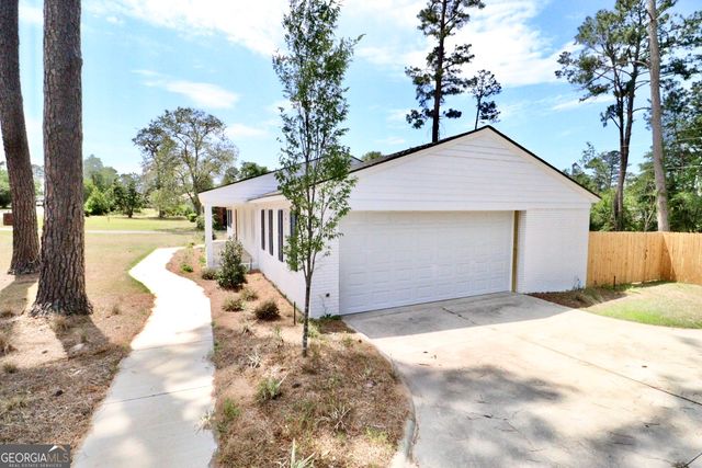 2416 Westwood Drive, Valdosta, GA 31601