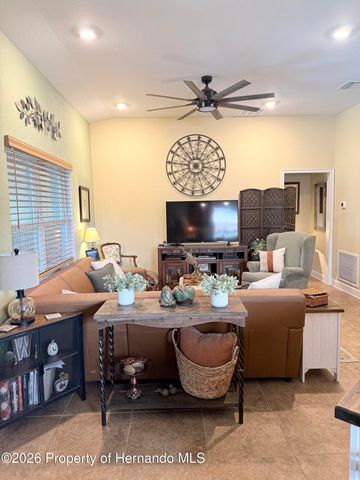 12469 Poplar Avenue, Brooksville, FL 34614