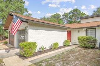 48 4th Avenue, Shalimar, FL 32579
