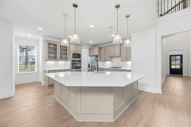 21914 Hibiscus Hedge Trail, Tomball, TX 77447