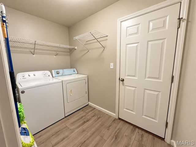 2162 Warwick Castle, Imperial, MO 63052
