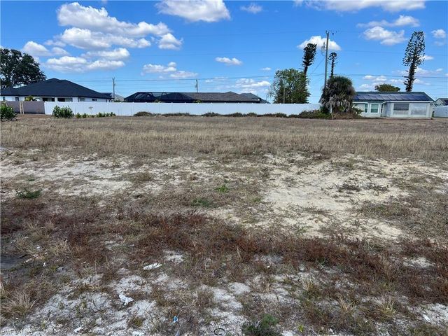 635 Tropicana PKWY E, Cape Coral, FL 33909