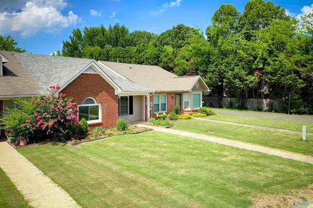 402 Bromwich Street SW, Decatur, AL 35603