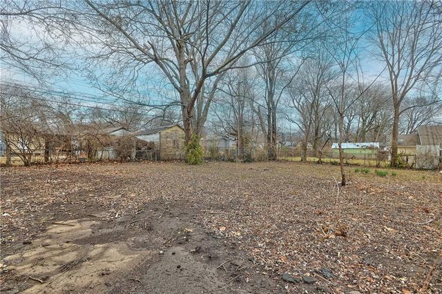 5932 Park Avenue, Kansas City, MO 64130