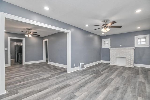 5932 Park Avenue, Kansas City, MO 64130