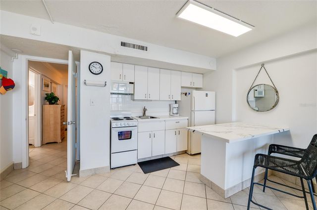 2301 S ATLANTIC AVENUE 210, Daytona Beach Shores, FL 32118