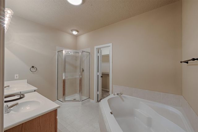 1815 Tickner Street, Conroe, TX 77301