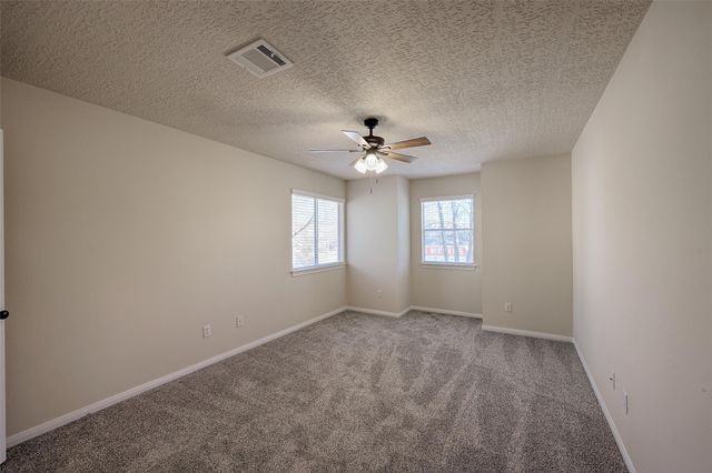 1815 Tickner Street, Conroe, TX 77301