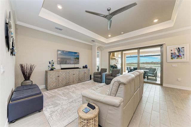 629 MARAVIYA BOULEVARD, Nokomis, FL 34275