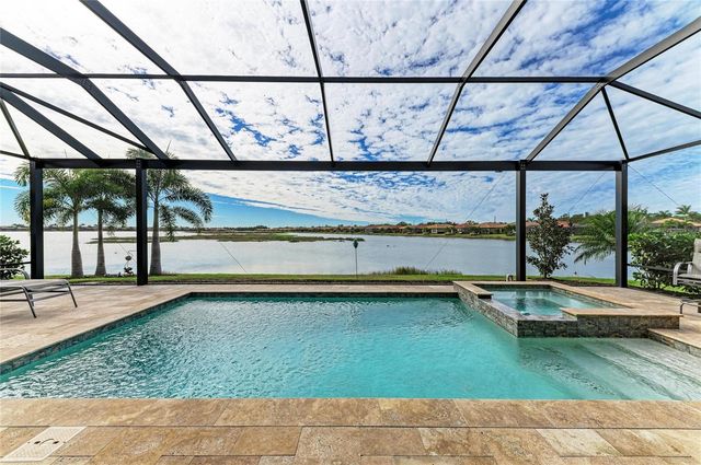 629 MARAVIYA BOULEVARD, Nokomis, FL 34275