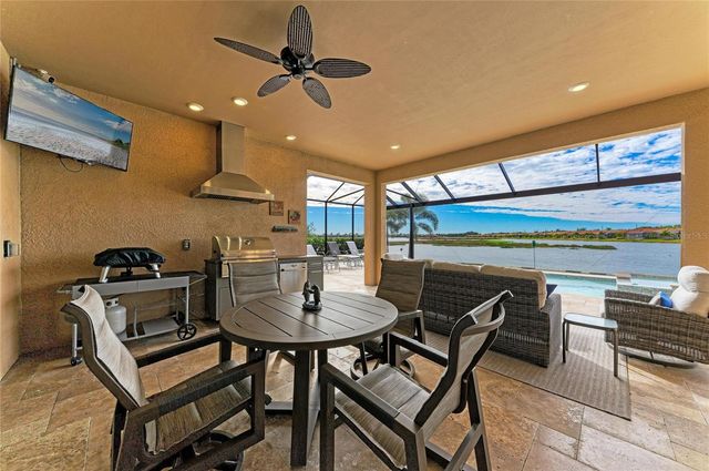 629 MARAVIYA BOULEVARD, Nokomis, FL 34275