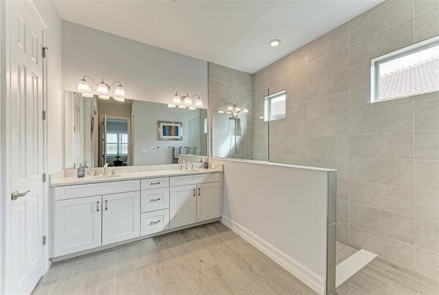 629 MARAVIYA BOULEVARD, Nokomis, FL 34275