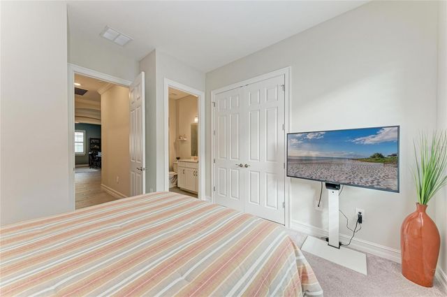 629 MARAVIYA BOULEVARD, Nokomis, FL 34275