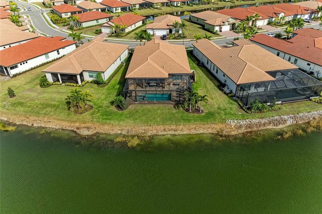 629 MARAVIYA BOULEVARD, Nokomis, FL 34275