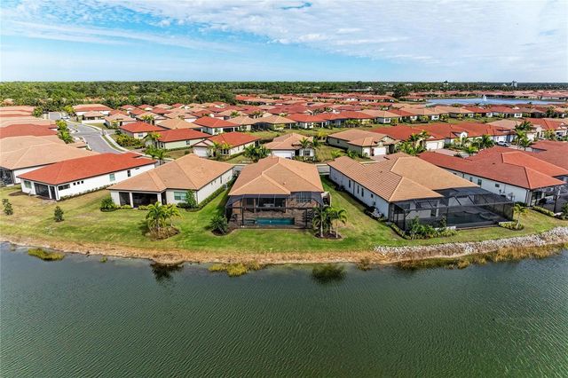 629 MARAVIYA BOULEVARD, Nokomis, FL 34275