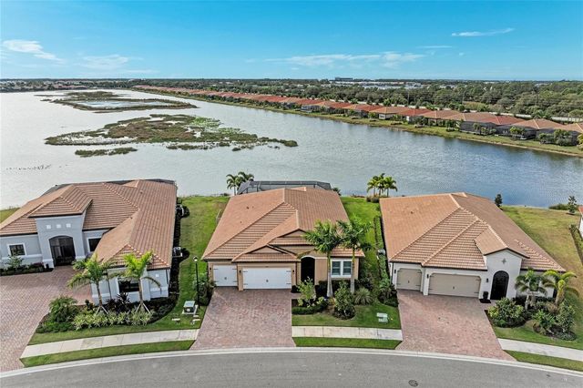 629 MARAVIYA BOULEVARD, Nokomis, FL 34275