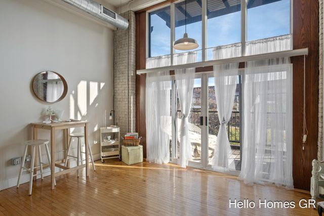 600 Broadway Avenue Nw 317, City Of Grand Rapids, MI 49504